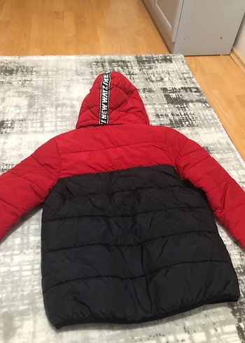 H&M Kırmızı Siyah Fermuarlı Erkek Çocuk Mont