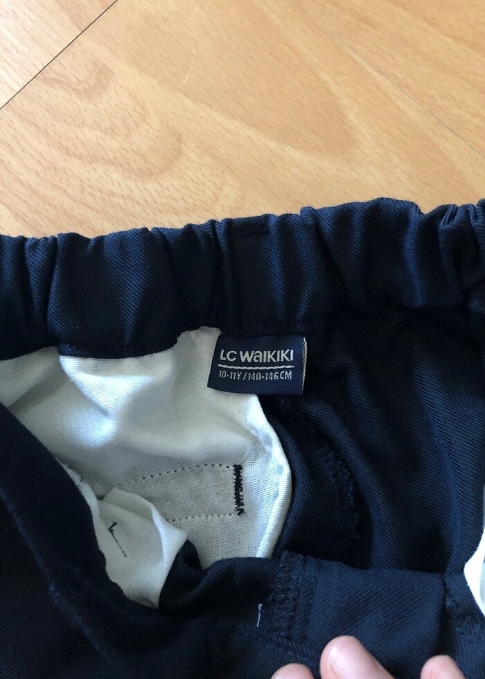 Kumaş pantolon okul içinde giyilir - Görsel 2