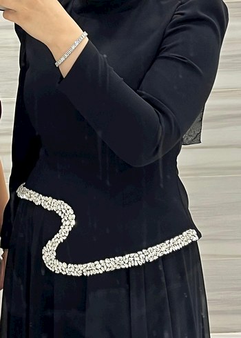 Uzun Siyah Gotik Kadın Abiye bikere giyilmiş marka yusemtesettur - Görsel 3