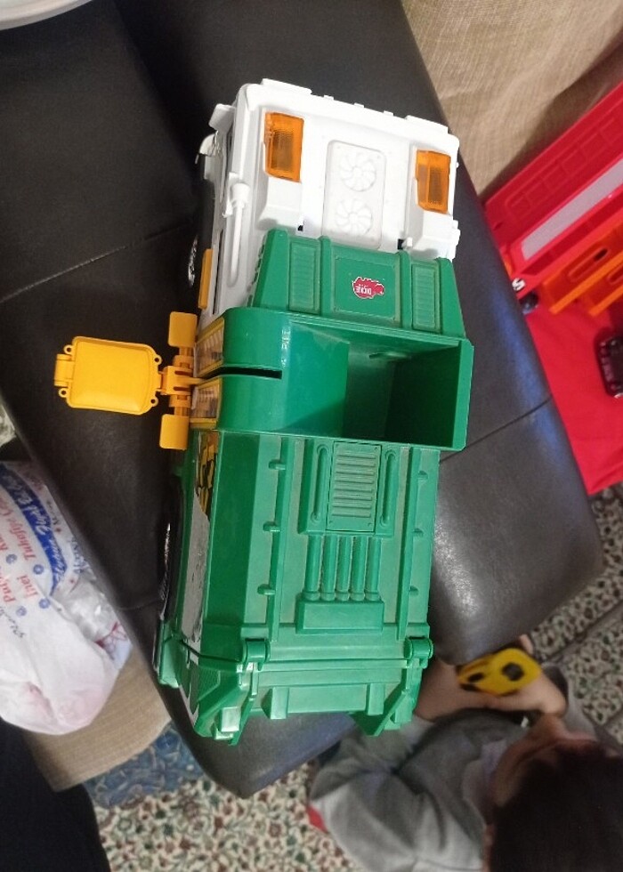 Çöp kamyonu - Görsel 2