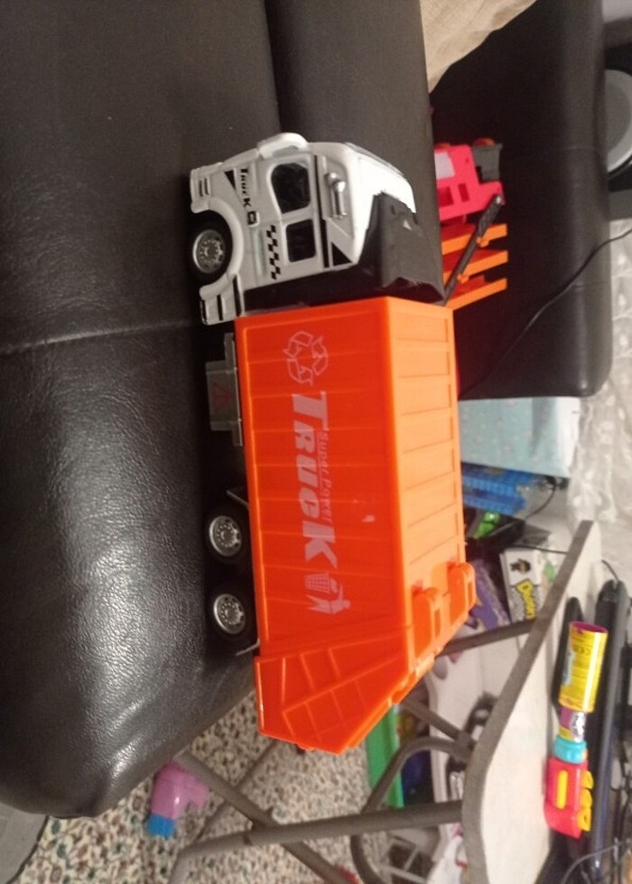 Çöp kamyonu - Görsel 4