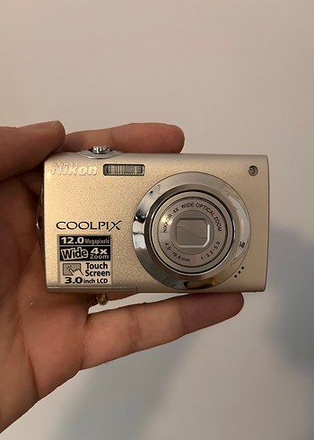 Nikon S4000 Dokunmatik Ekran