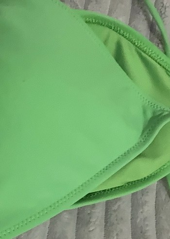 Yeşil İpli Kadın Bikini Üstü - Görsel 6