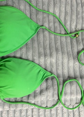 Yeşil İpli Kadın Bikini Üstü - Görsel 2