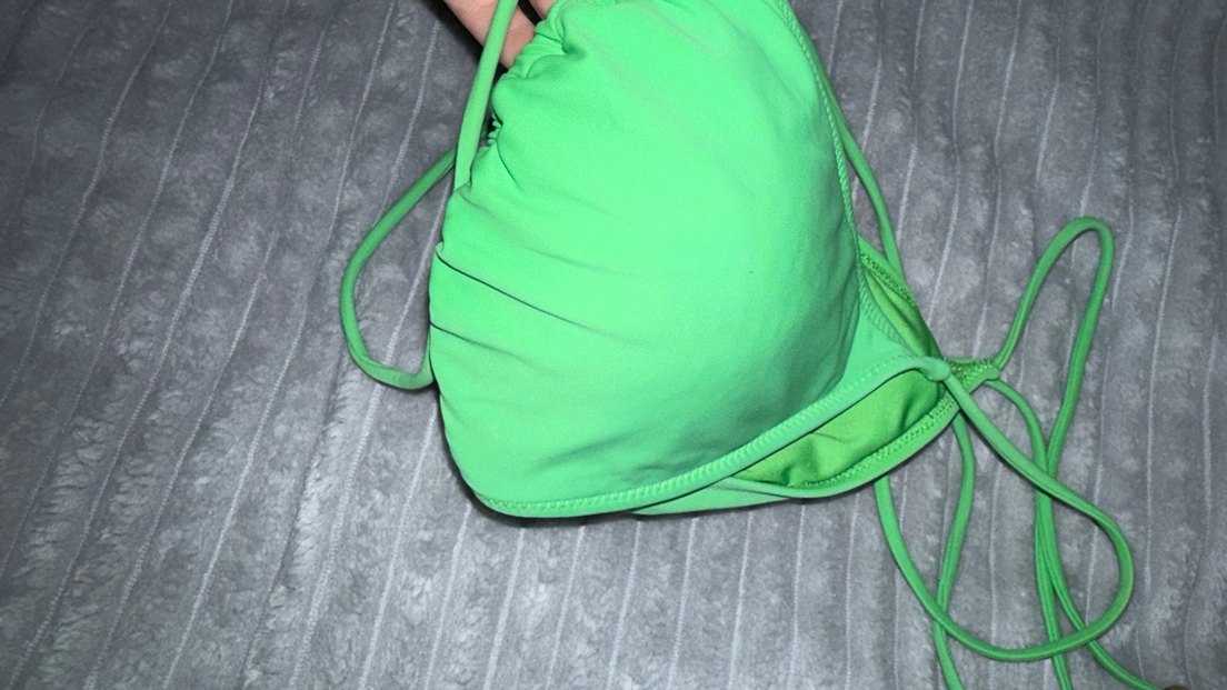 Yeşil İpli Kadın Bikini Üstü - Görsel 5