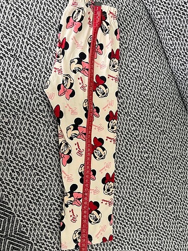 4 Yaş Beden ten rengi Renk Minnie mouse pijama takımı