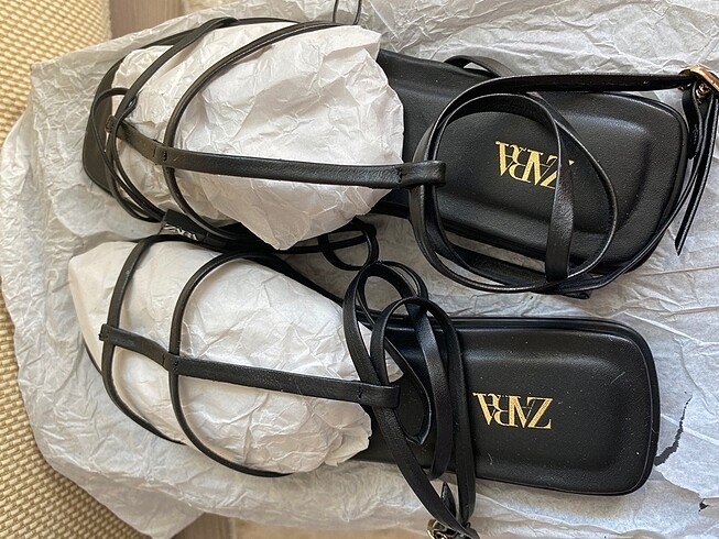 36 Beden siyah Renk Zara kadınsandalet