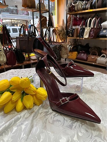 38 Beden bordo Renk Zara model topuklu ayakkabı