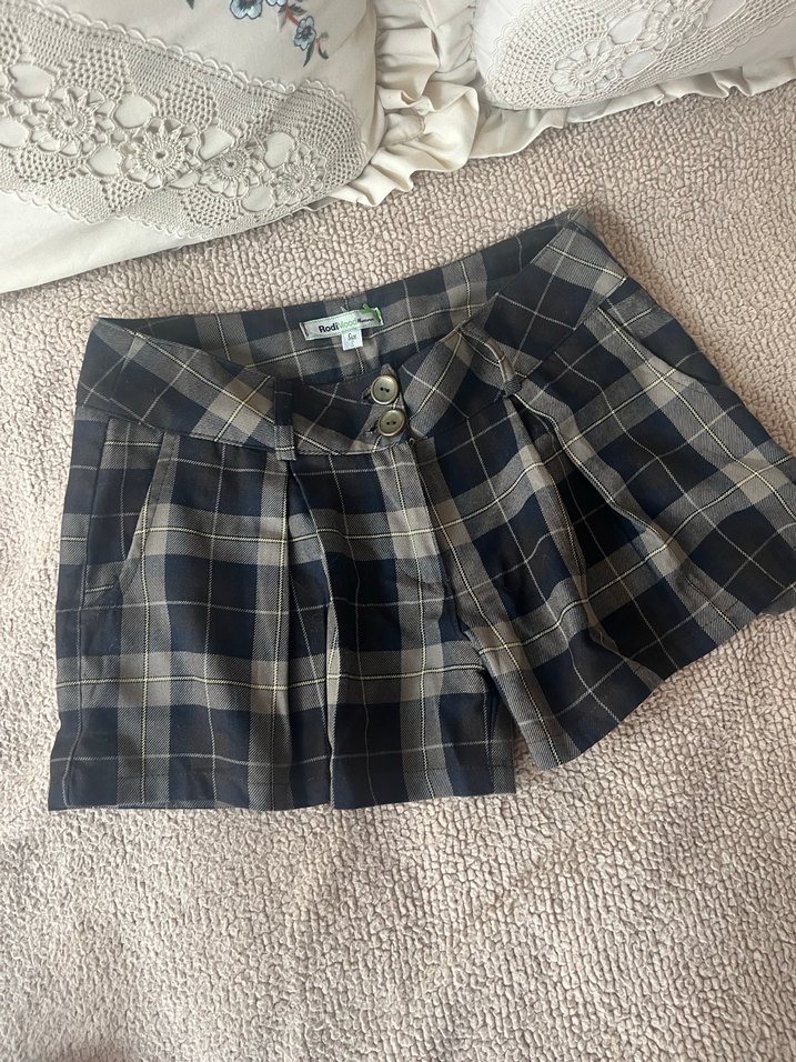 Düğmeli Kahverengi Ekose Mini Şort - Görsel 3