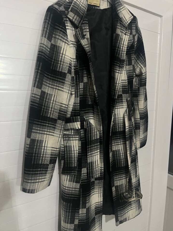 Gri Kareli Midi Düğmeli Kadın Kaban - Görsel 2