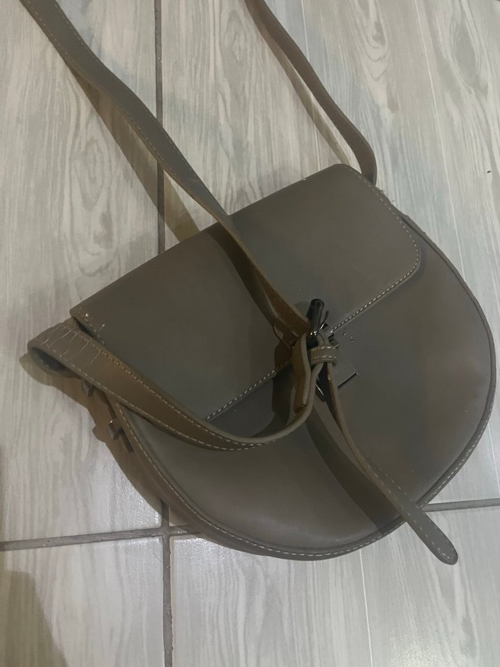 Gri Deri Kadın Omuz Çantası Tokalı - Görsel 2