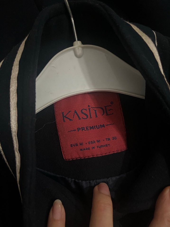 Düğmeli Siyah Kadın Klasik Uzun Kaban - Görsel 5