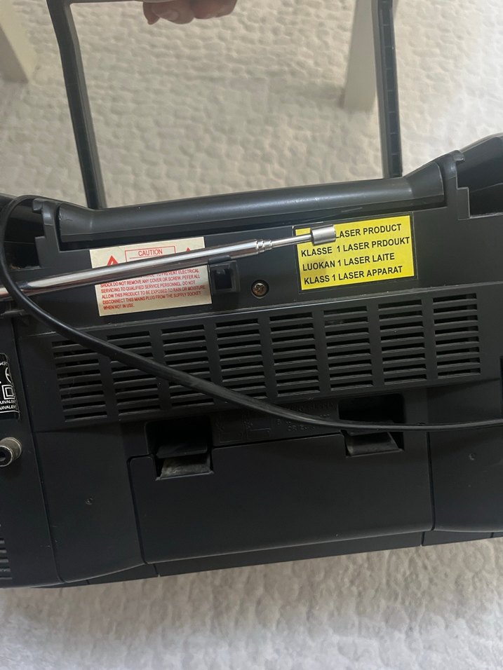 Siyah Taşınabilir Müzik Sistemi - Görsel 5