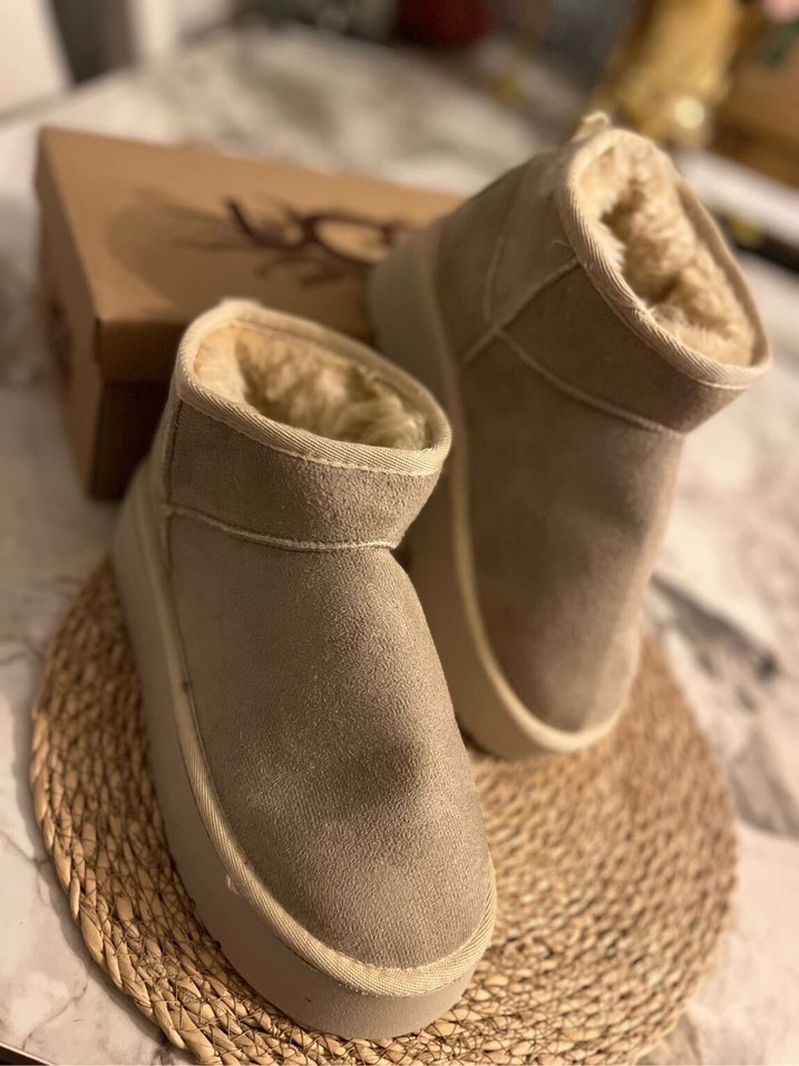 UGG Mini Bot Bej — görsel 4/5