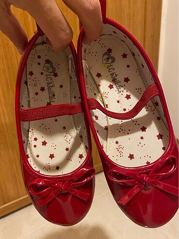 Kırmızı rugan ayakkabı babet