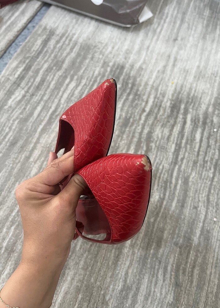 Zara kırmızı sivri burun babet - Görsel 3