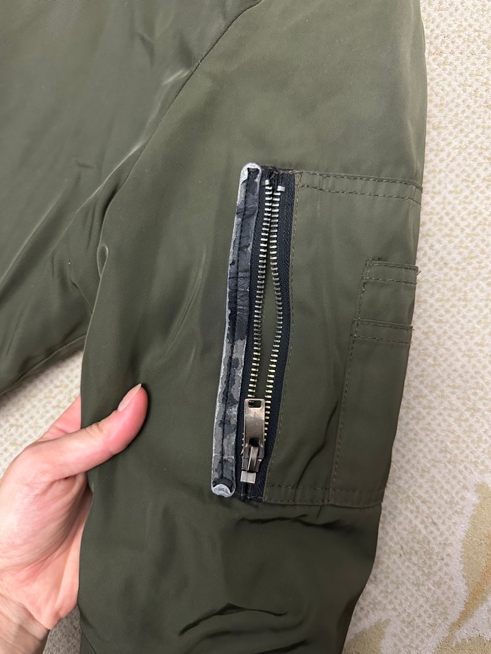 Kapüşonlu Haki Kadın Parka - Görsel 4