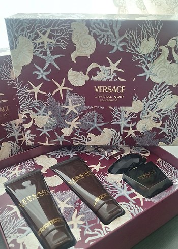 Versace Kadın Parfüm Seti ve Aksesuar Çantası - Görsel 2