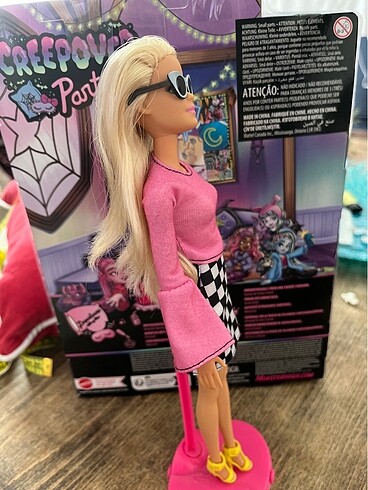  Barbie fashionistas 104