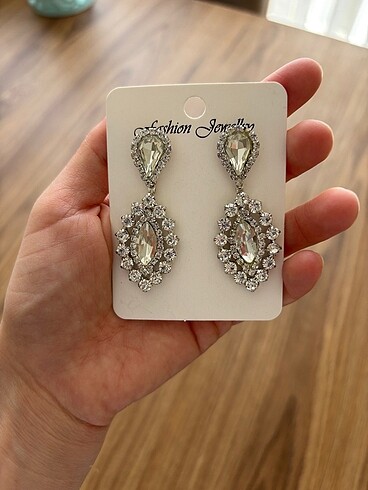 Accessorize Kına küpesi