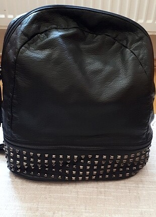 Siyah sırt çanta #mavi #zara #mango #çanta 