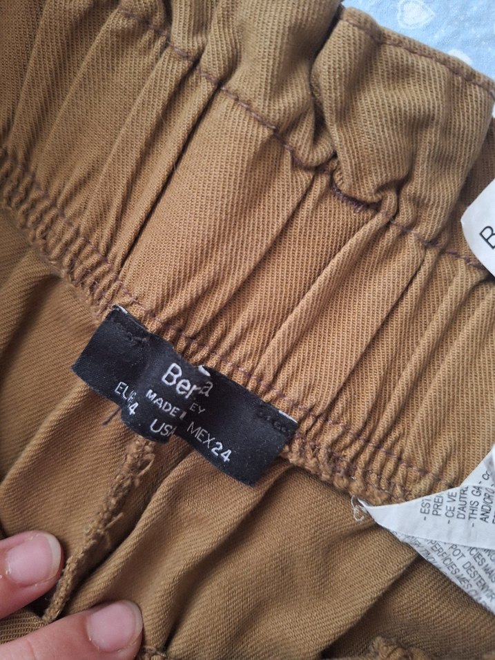 Bershka Kahverengi Rahat Pantolon — görsel 2/7