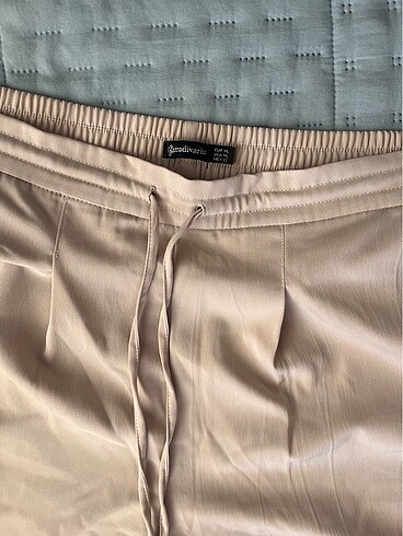 xl Beden ten rengi Renk Stradivarius havuç pantalon