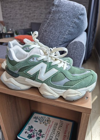 New Balance 9060 Unisex Yeşil Platform Sneaker