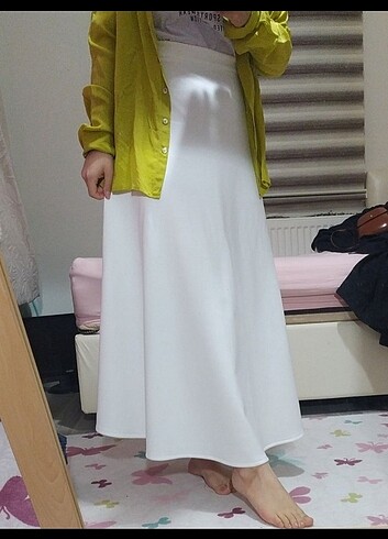 Beyaz etek