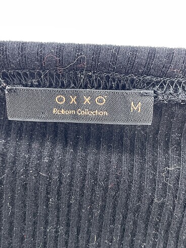 m Beden siyah Renk oxxo Bluz %70 İndirimli.