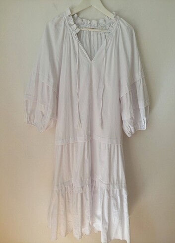 Elie Tahari Elie Tahari 
