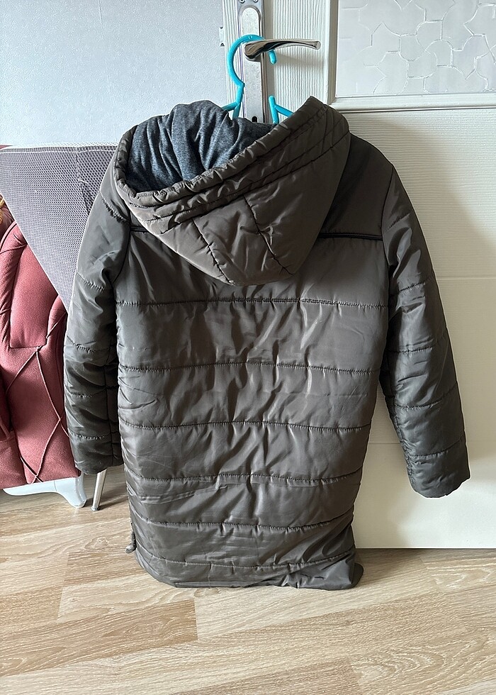 Mavi şişme mont - Görsel 3