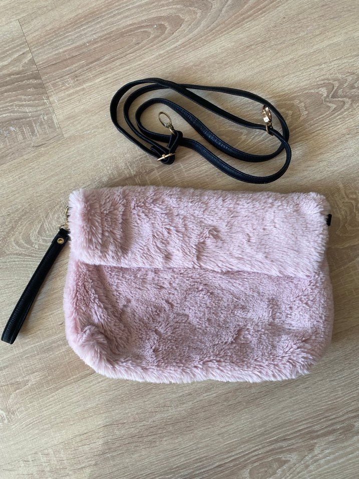 Pembe Kürklü Kadın El Çantası - Görsel 4