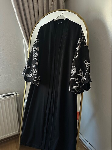 ABAYA