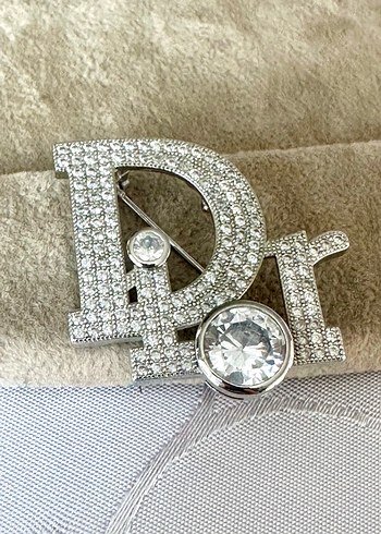 Dior ürünü