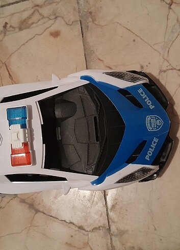 OYUNCAK POLIS ARABASI