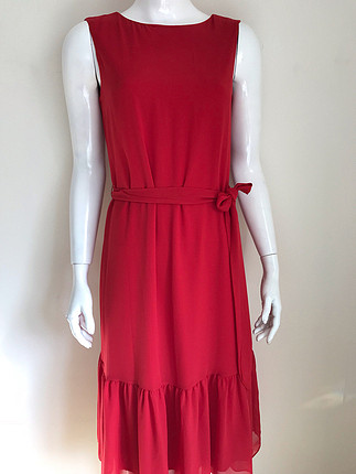 Kırmızı Şifon Elbise