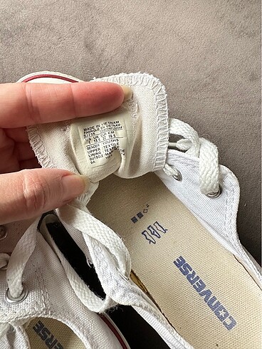 32 Beden beyaz Renk Converse