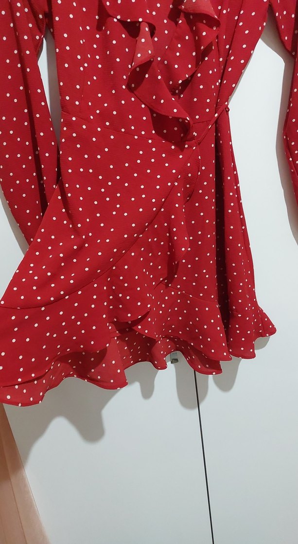 Kırmızı Puantiyeli Uzun Kollu Fırfırlı Elbise - Görsel 3