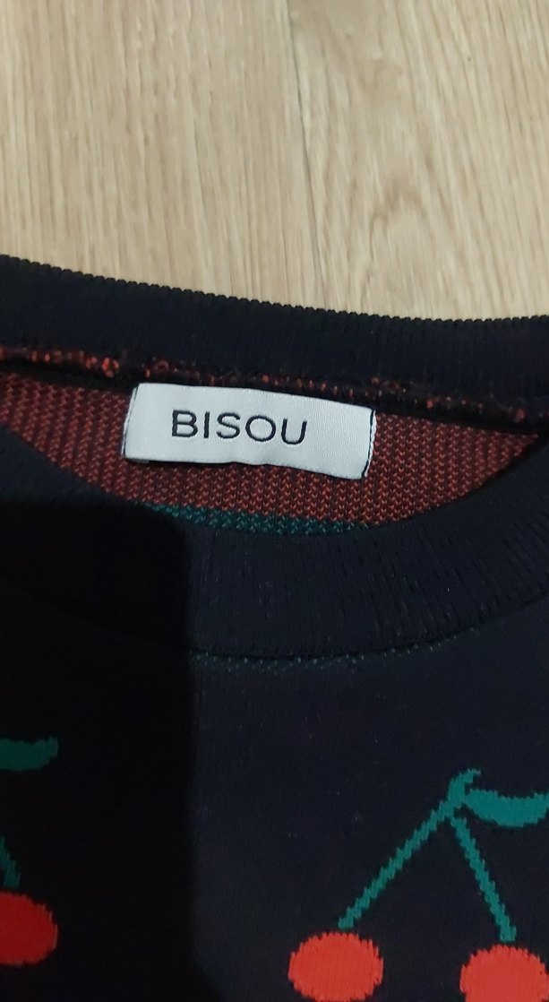 Kiraz Desenli Siyah Triko Kazak - Görsel 4