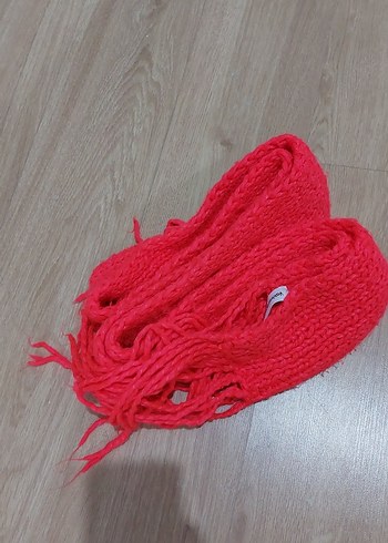 Kırmızı Örgü Kadın Şal - Görsel 2