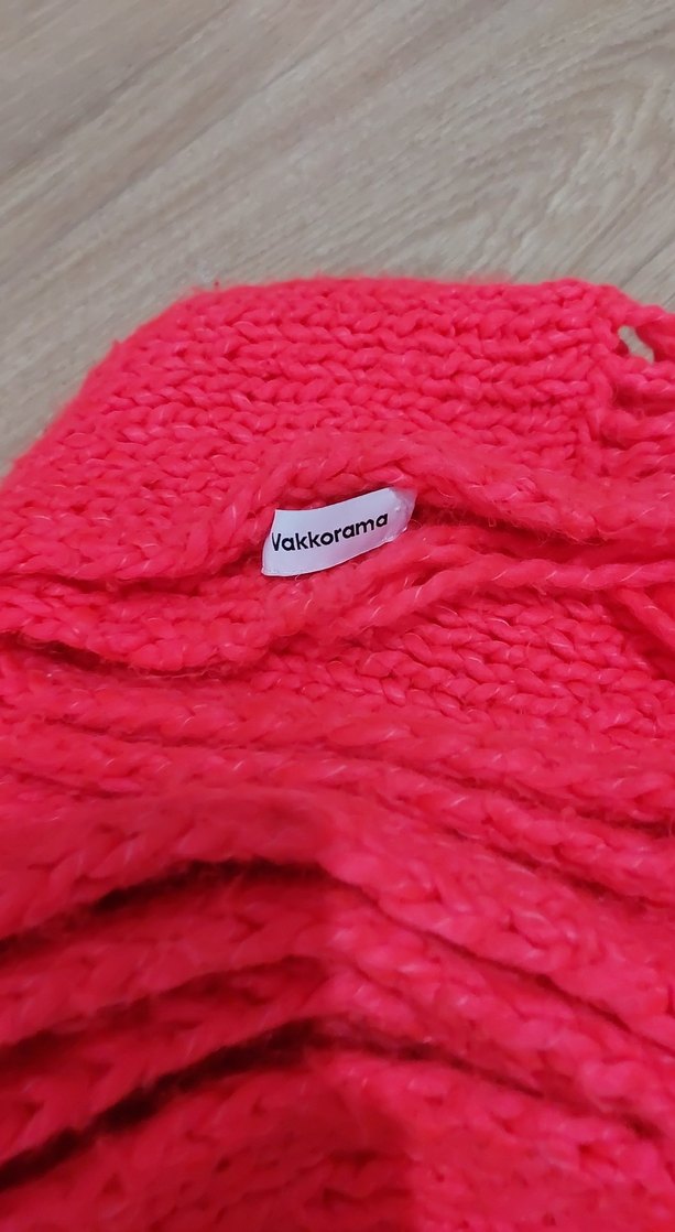 Kırmızı Örgü Kadın Şal - Görsel 3