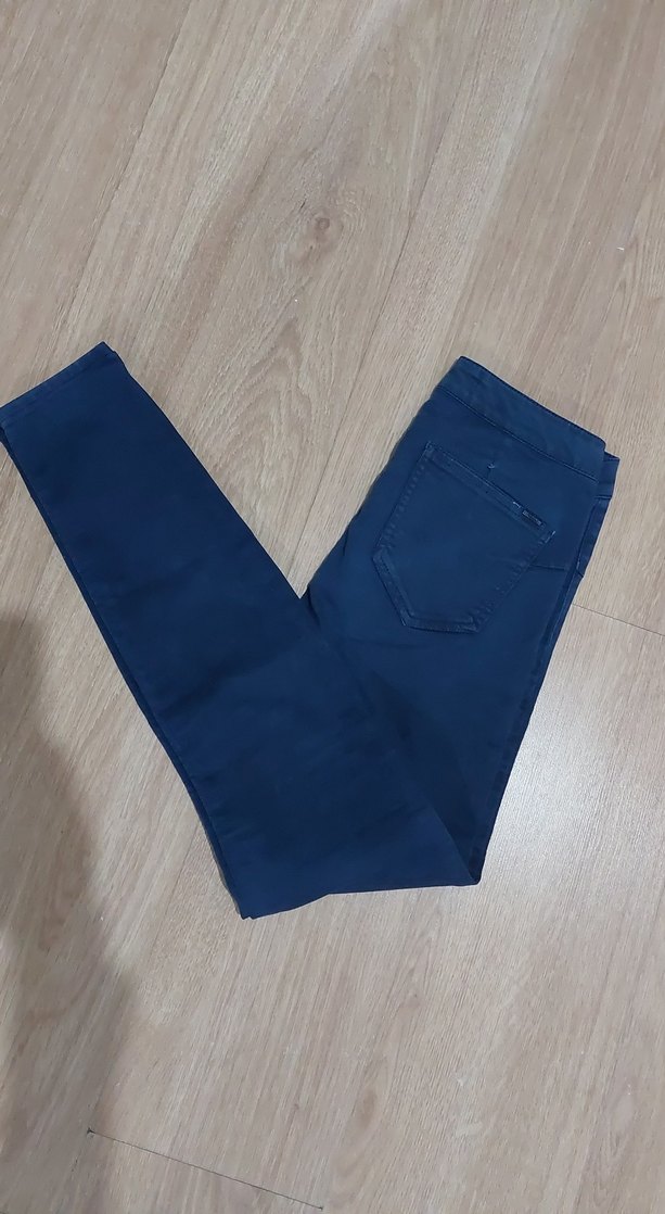 Kadın Lacivert Elastik Denim Normal Paça Jean - Görsel 2