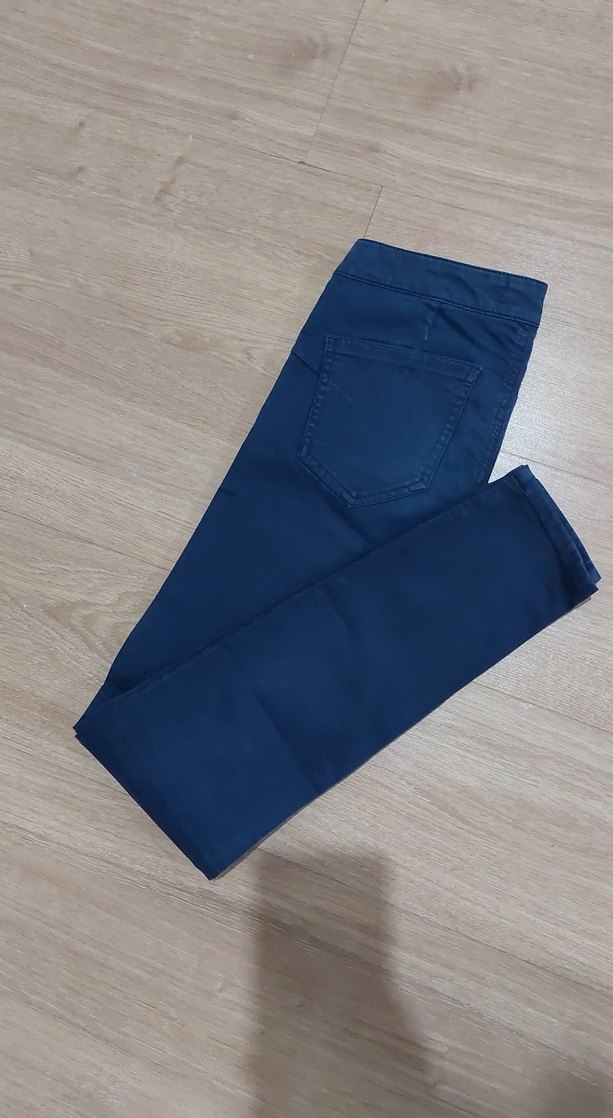 Kadın Lacivert Elastik Denim Normal Paça Jean - Görsel 4