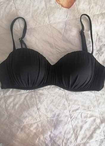 Bikini Üstü 