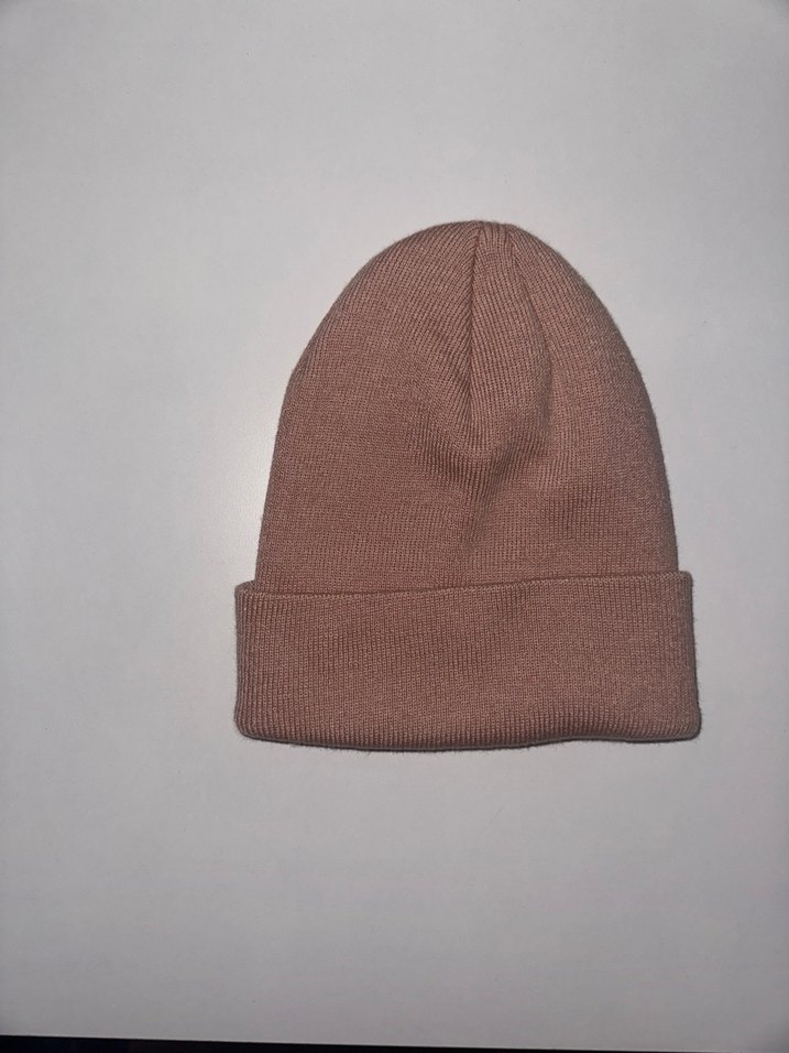 Kadın Bere - Görsel 2