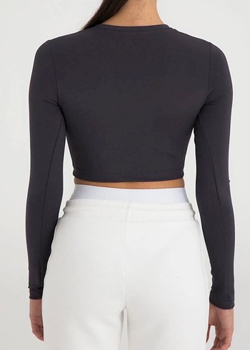 Soft Touch Yuvarlak Yaka Kısa Bluz Füme - Görsel 2