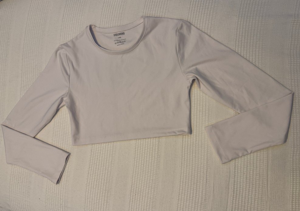 Soft Touch Yuvarlak Yaka Kısa Bluz Beyaz - Görsel 3