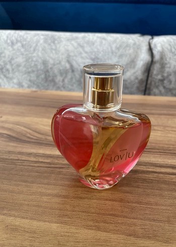 Avon Lovlu parfüm