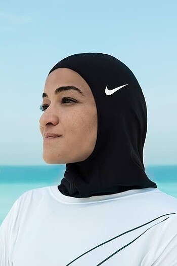 Nike pro hijab